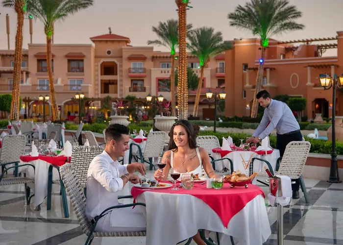 Charmillion Club Aquapark 5*