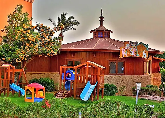 Charmillion Club Aquapark